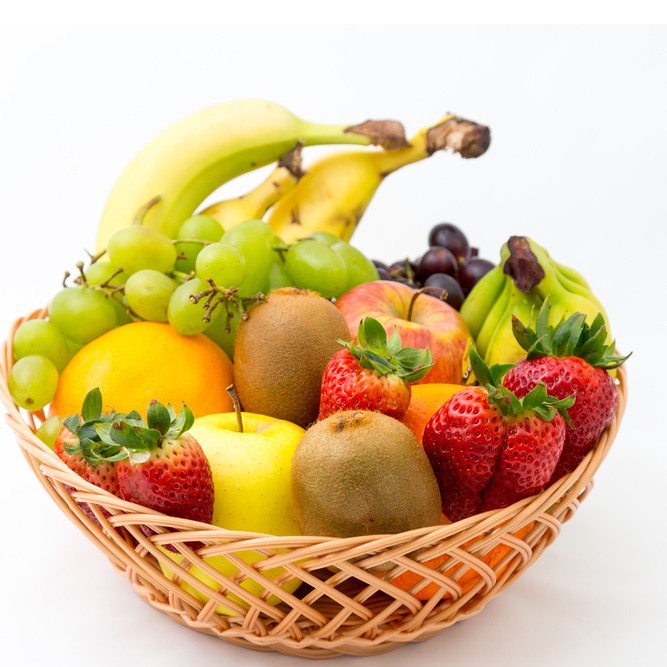 제철 과일 칵테일